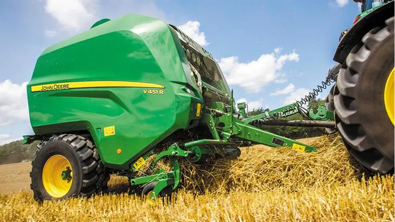 John Deere Round Balers