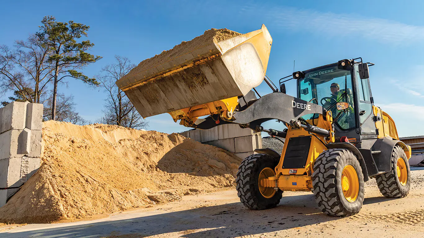John Deere Compact Wheel Loaders