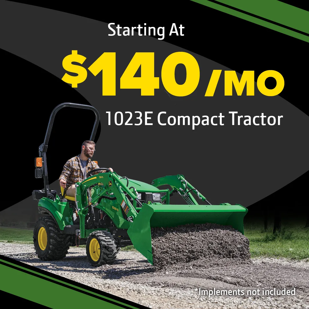 John Deere 1023E